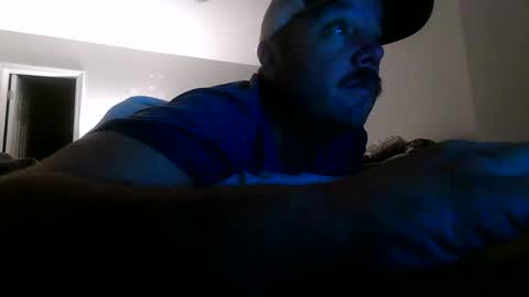 nuttincowboy727272 online show from April 2026 12:10:01 PM