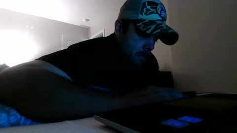 nuttincowboy727272 online show from May 2026 08:07:01 PM