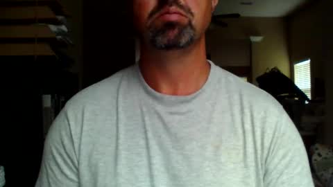 nvrenuff1979 online show from September 2025 12:32:02 PM