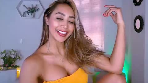 Nycole online show from January 2025 08:02:01 PM