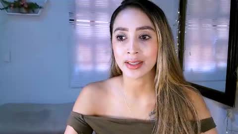 Nycole online show from September 2025 03:34:01 PM