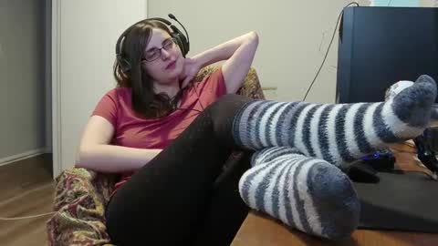 Nyctophilic online show from January 2025 07:57:01 AM