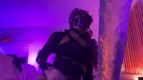 Snapshot of nykki_knyx chatting on February 2026 08:35:02 AM Nykki Knyx online show from February 2026 08:35:02 AM