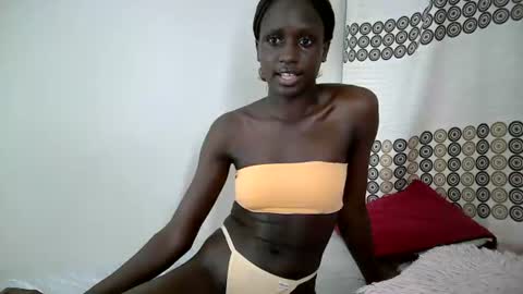 nylamoon1 online show from July 2026 10:16:01 PM