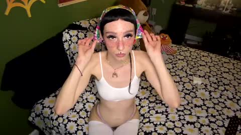 Nymphaea online show from February 2025 12:03:01 AM