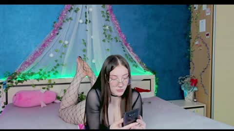 Snapshot of nymphalean chatting on January 2025 08:59:01 PM Kat online show from January 2025 08:59:01 PM