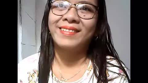Snapshot of nymphoangel2022 chatting on February 2025 05:37:01 AM I am your angel online show from February 2025 05:37:01 AM