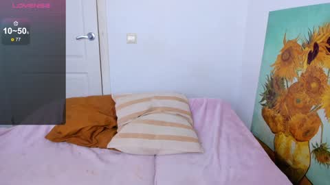 crystal   3 online show from January 2025 07:26:02 PM