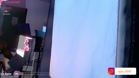 Nym online show from December 2025 04:00:02 AM