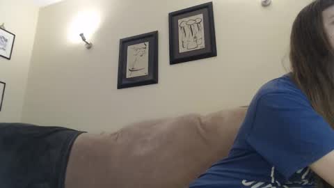 Stef  Derek online show from October 2025 12:33:02 AM