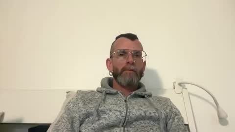 Jonathan Deep online show from November 2025 11:43:02 AM