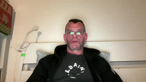 Snapshot of o_johnny_deep_o chatting on May 2026 03:56:01 AM Jonathan Deep online show from May 2026 03:56:01 AM