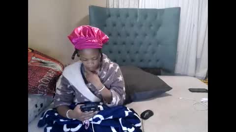 Snapshot of obsessedmimi chatting on May 2026 08:36:02 PM obsessedmimi online show from May 2026 08:36:02 PM