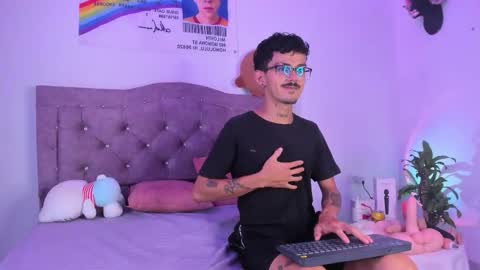 Cris online show from February 2026 03:03:02 AM