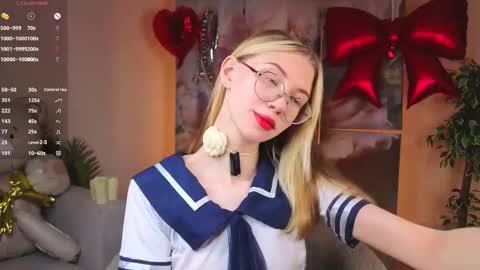 Lynna online show from February 2026 11:08:02 AM