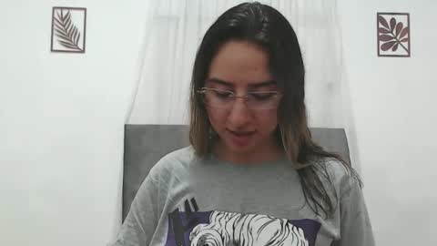 Val online show from March 2026 09:30:02 PM