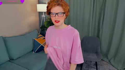 Snapshot of odettechurchwell chatting on September 2025 04:38:02 AM Eli online show from September 2025 04:38:02 AM