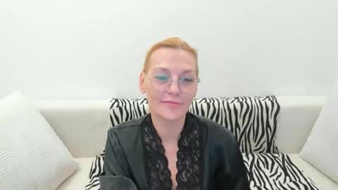 oeigesmik online show from April 2026 09:01:02 AM