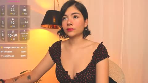 Snapshot of oh__holly chatting on December 2024 03:21:02 AM Holly online show from December 2024 03:21:02 AM