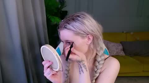 Lily online show from July 2026 01:26:01 PM
