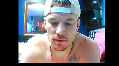 Snapshot of oh_you_know69 chatting on December 2024 06:46:02 PM who dares toss me some tips lets have fun online show from December 2024 06:46:02 PM
