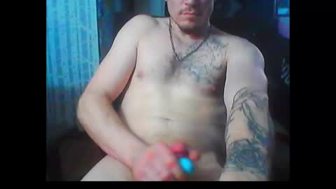 Snapshot of oh_you_know69 chatting on January 2025 08:10:01 PM who dares toss me some tips lets have fun online show from January 2025 08:10:01 PM
