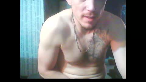 Snapshot of oh_you_know69 chatting on January 2025 03:40:02 AM who dares toss me some tips lets have fun online show from January 2025 03:40:02 AM