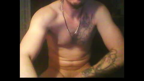 Snapshot of oh_you_know69 chatting on February 2025 11:05:02 AM who dares toss me some tips lets have fun online show from February 2025 11:05:02 AM