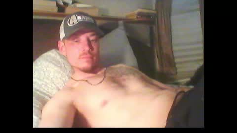 Snapshot of oh_you_know69 chatting on February 2025 03:11:02 AM who dares toss me some tips lets have fun online show from February 2025 03:11:02 AM
