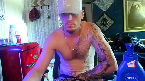 Snapshot of oh_you_know69 chatting on October 2025 07:56:01 PM who dares toss me some tips lets have fun online show from October 2025 07:56:01 PM