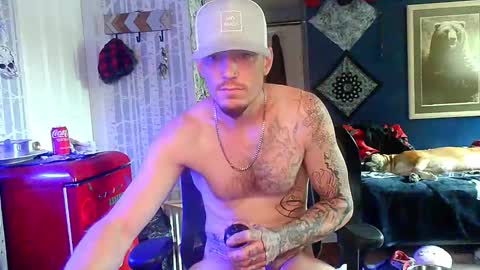 Snapshot of oh_you_know69 chatting on October 2025 06:39:02 PM who dares toss me some tips lets have fun online show from October 2025 06:39:02 PM