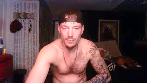 who dares  toss me some  tips lets have fun online show from December 2025 05:05:01 AM