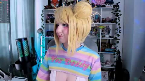 Clementine  Clem  online show from October 2025 11:07:01 AM