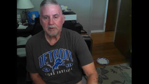 ohfukitsbob online show from September 2025 03:24:01 PM