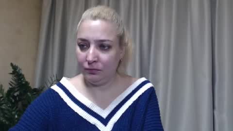 Snapshot of ohsweetiren chatting on October 2025 08:38:01 AM Iren online show from October 2025 08:38:01 AM