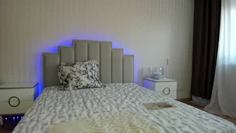            Welcome to my fans page  online show from February 2025 12:08:02 PM