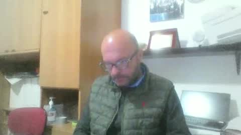 Snapshot of olak21 chatting on November 2025 04:51:01 PM olak21 online show from November 2025 04:51:01 PM