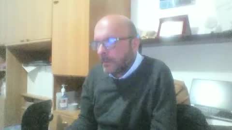 Snapshot of olak21 chatting on November 2025 04:18:02 PM olak21 online show from November 2025 04:18:02 PM