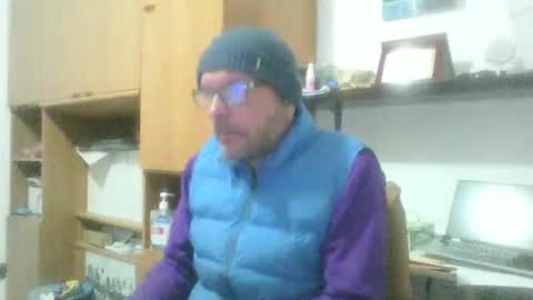 Snapshot of olak21 chatting on November 2025 09:53:02 AM olak21 online show from November 2025 09:53:02 AM