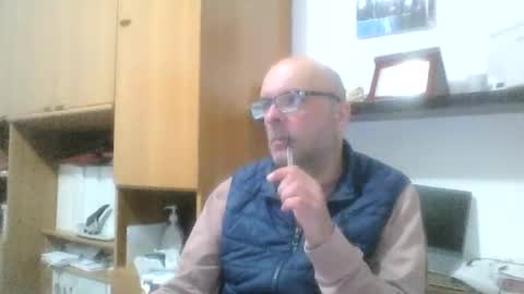 Snapshot of olak21 chatting on May 2026 08:21:01 AM olak21 online show from May 2026 08:21:01 AM