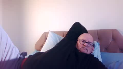 Snapshot of old_fkr chatting on December 2024 01:40:02 PM old_fkr online show from December 2024 01:40:02 PM