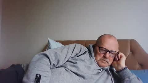 Snapshot of old_fkr chatting on January 2025 10:22:01 AM old_fkr online show from January 2025 10:22:01 AM