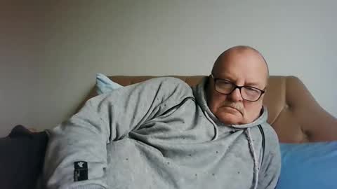 Snapshot of old_fkr chatting on January 2025 12:54:01 PM old_fkr online show from January 2025 12:54:01 PM