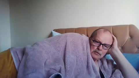 Snapshot of old_fkr chatting on February 2025 05:26:01 PM old_fkr online show from February 2025 05:26:01 PM