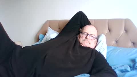 Snapshot of old_fkr chatting on March 2025 03:27:01 PM old_fkr online show from March 2025 03:27:01 PM