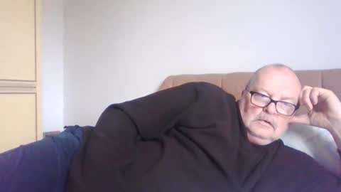 old_fkrr_ online show from February 2026 12:48:02 PM