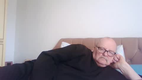 old_fkrr_ online show from February 2026 11:31:02 AM