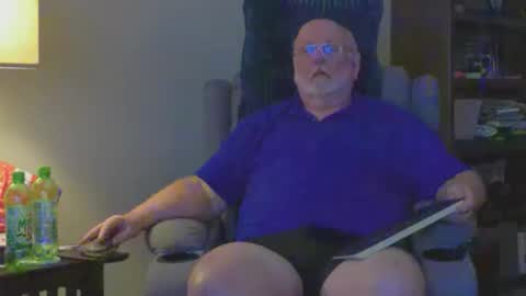 old_guy111 online show from May 2026 02:40:02 AM