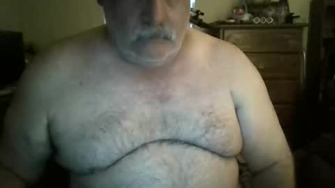 oldcockforyngladies online show from April 2026 11:05:02 AM