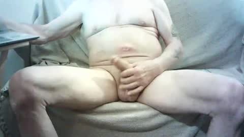 oldercock1411 online show from March 2026 05:34:02 PM